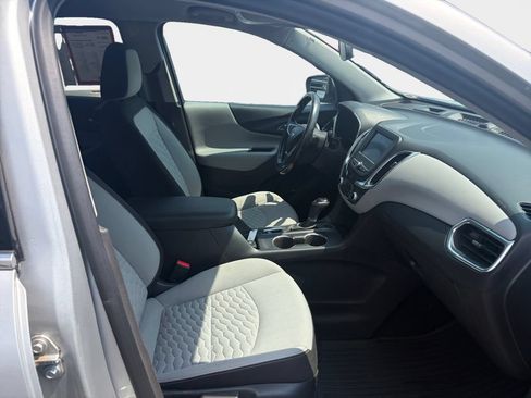 Used 2020 Chevrolet Equinox LT AWD/4WD image 18