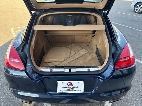 Used 2012 Porsche Panamera 4 image 28