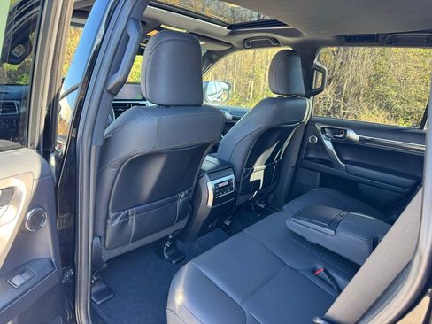 Certified 2023 Lexus GX 460 Premium image 28