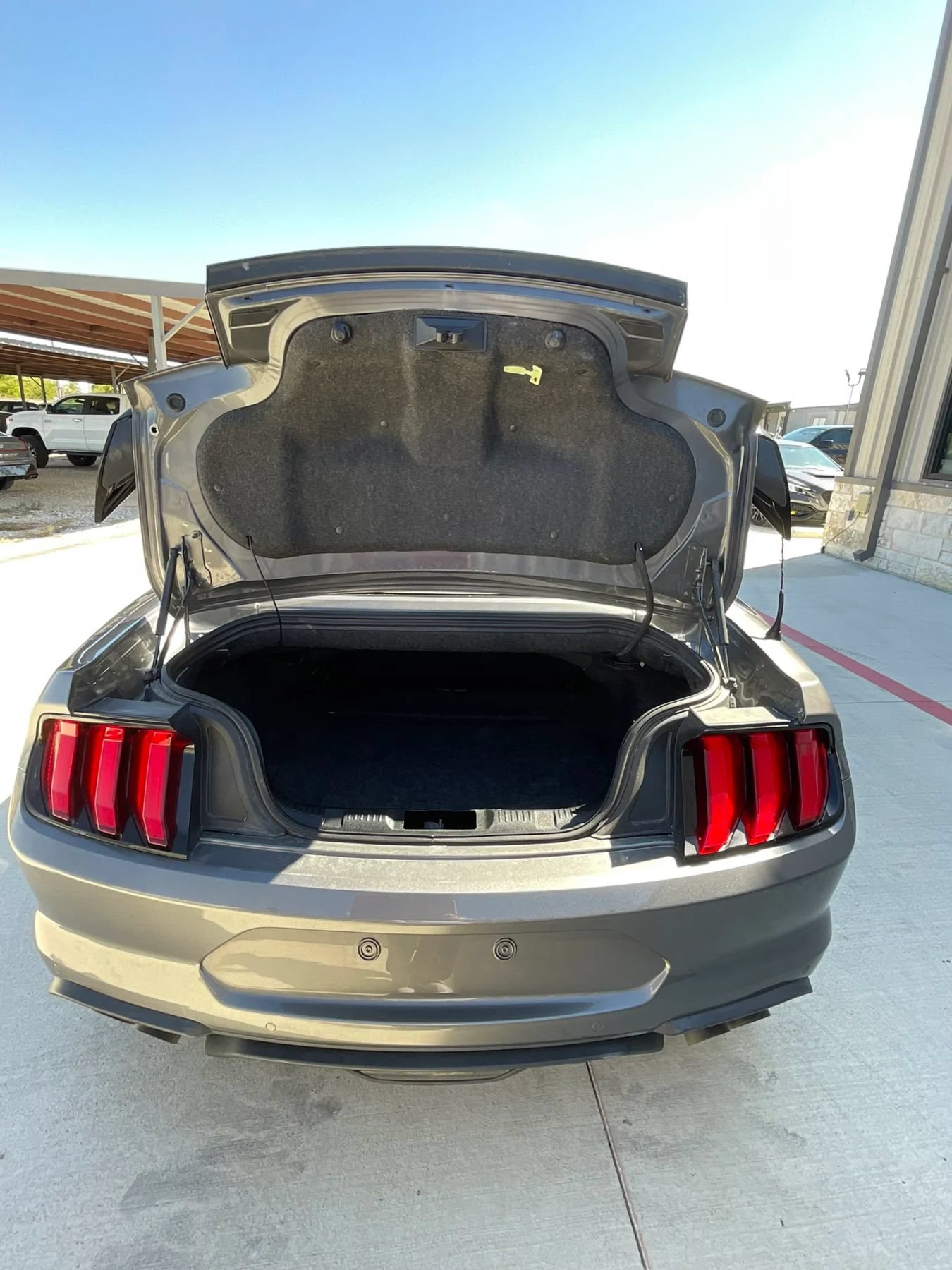 Used 2021 Ford Mustang GT Premium w/ Equipment Group 401A RWD image 24