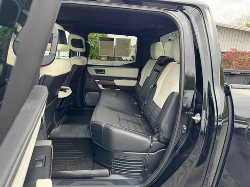 Used 2023 Toyota Tundra Capstone AWD/4WD image 18