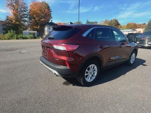 Used 2021 Ford Escape SE w/ Cold Weather Package image 8