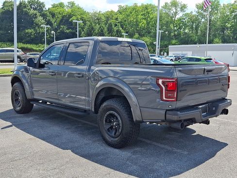 Used 2018 Ford F150 Raptor w/ Equipment Group 802A Luxury AWD/4WD image 4