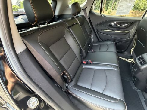 Used 2022 GMC Terrain AT4 AWD/4WD image 19