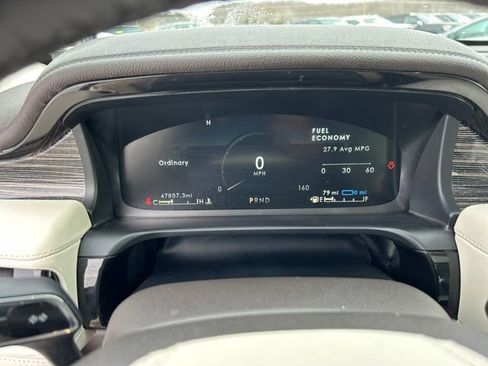 Used 2022 Lincoln Aviator Black Label Grand Touring image 18