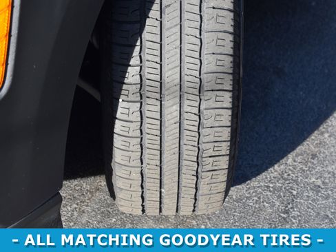 Used 2018 Hyundai Kona SE image 32