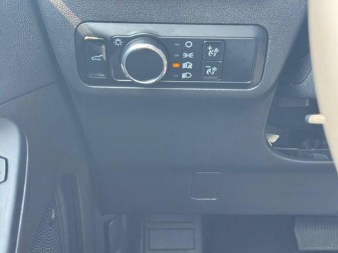 Certified 2024 Ford Escape Active AWD/4WD image 23