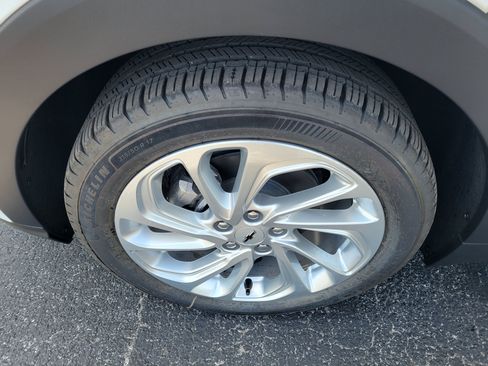 New 2027 Chevrolet Bolt LT FWD image 35