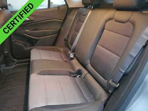 Certified 2024 Chevrolet Trax LT w/ Driver Confidence Package image 24