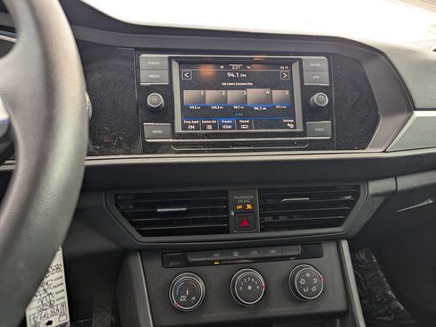 Used 2020 Volkswagen Jetta S w/ Driver Assistance Package FWD image 18