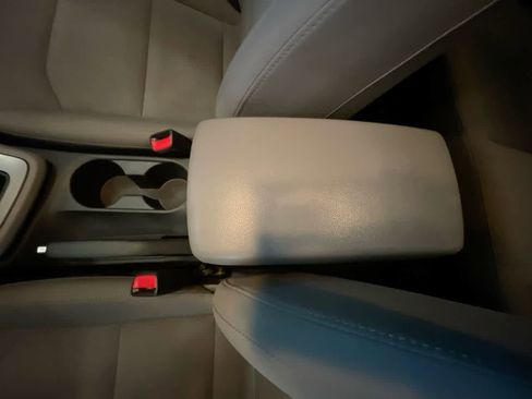 Used 2019 Hyundai Elantra SEL image 20