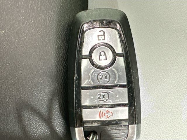 Used 2023 Ford Explorer XLT w/ Equipment Group 202A AWD/4WD image 17