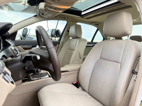Used 2013 Mercedes-Benz C 300 4MATIC Sedan w/ Premium 1 Pkg image 17