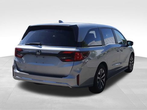 Used 2025 Honda Odyssey EX-L image 4
