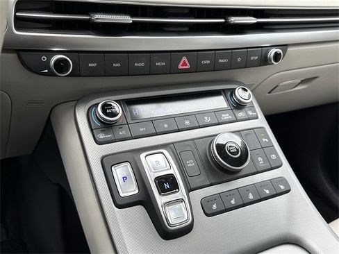 Used 2023 Hyundai Palisade Limited image 23