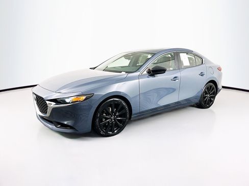 Used 2024 MAZDA MAZDA3 s image 3