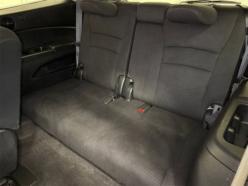 Used 2017 Honda Pilot LX image 16