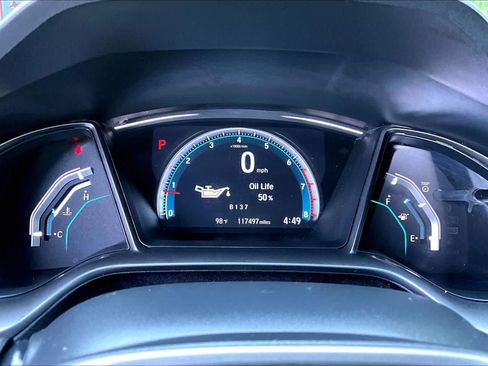 Used 2018 Honda Civic EX image 25