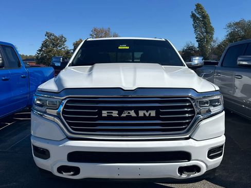 Used 2024 RAM 1500 Limited w/ Body Color Bumper Group image 4