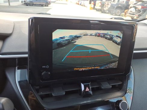 Certified 2024 Toyota Corolla LE w/ LE Convenience Package image 18