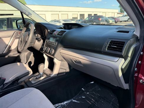 Used 2015 Subaru Forester 2.5i Premium w/ Popular Package #2 image 19