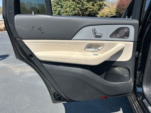 Used 2025 Mercedes-Benz GLS 450 4MATIC image 68