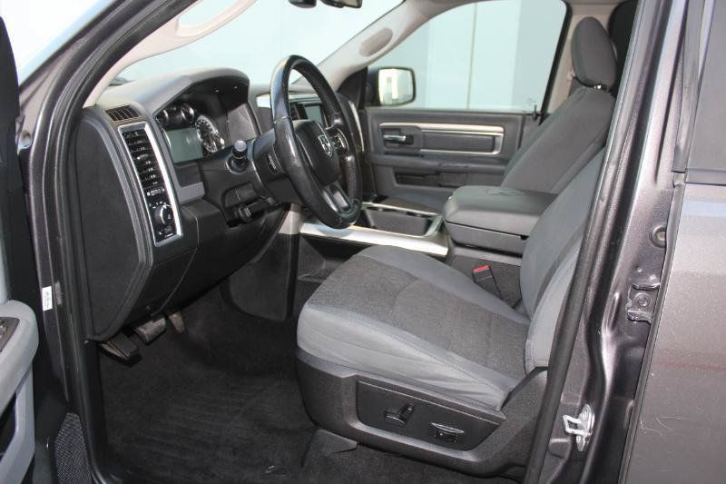 Used 2017 RAM 1500 Big Horn RWD image 11