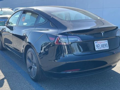 Used 2021 Tesla Model 3 Standard Range Plus RWD image 6