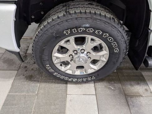 Used 2024 RAM 2500 Laramie AWD/4WD image 8