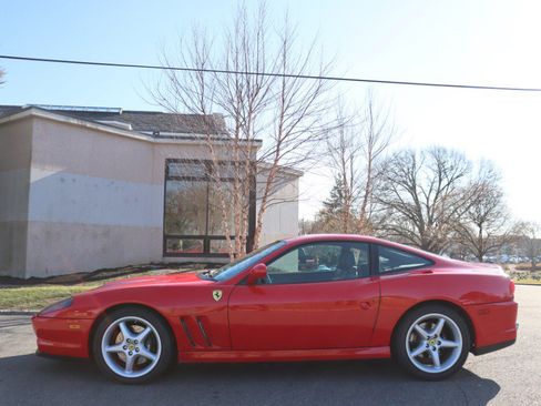 Used 1998 Ferrari 550 Maranello image 4