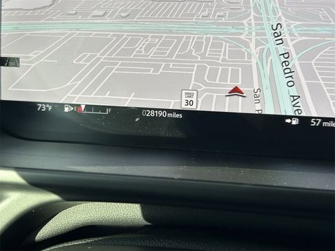 Used 2024 Land Rover Defender 130 X-Dynamic SE image 39