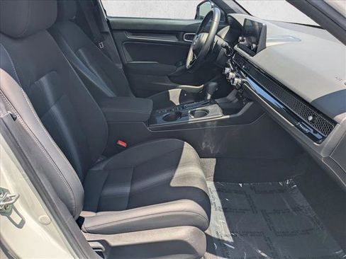 Used 2024 Honda Civic Sport image 18