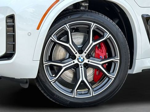 New 2026 BMW X5 xDrive50e w/ M Sport Package image 25