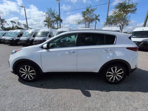 Used 2018 Kia Sportage EX FWD image 8
