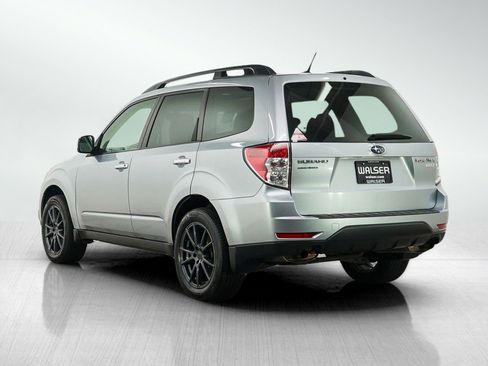 Used 2013 Subaru Forester 2.5X Premium AWD/4WD image 3
