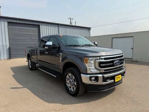 Used 2022 Ford F250 Lariat w/ Chrome Package AWD/4WD image 3