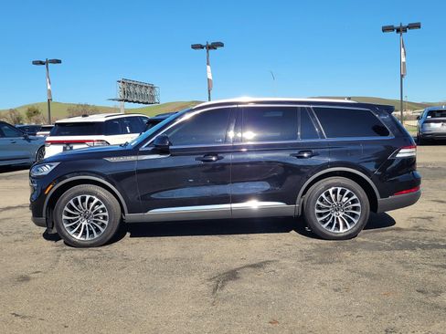 Used 2022 Lincoln Aviator Reserve image 7