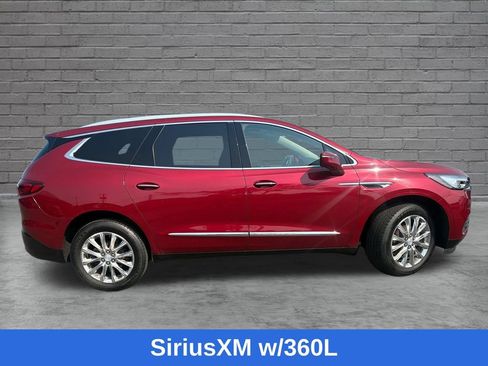 Used 2020 Buick Enclave Premium w/ Sun and Sites Package AWD/4WD image 10