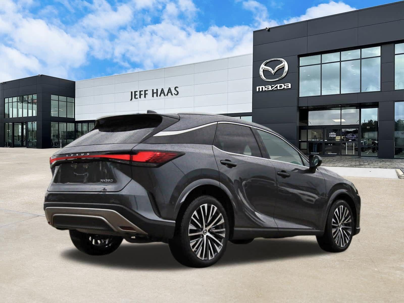 Used 2025 Lexus RX 350 Premium Plus w/ Convenience Package FWD image 3