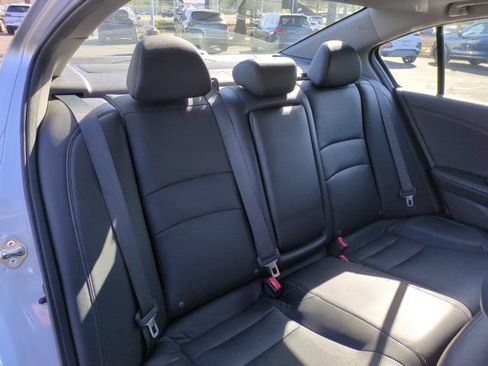 Used 2017 Honda Accord EX-L image 28