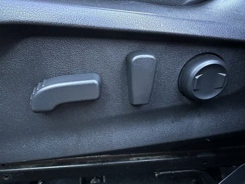 Used 2019 Subaru Forester Sport image 19