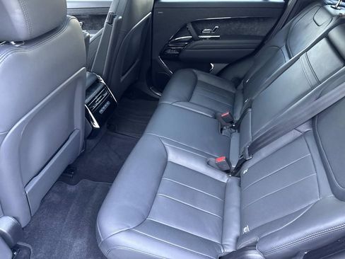 Used 2023 Land Rover Range Rover Sport SE Dynamic AWD/4WD image 16