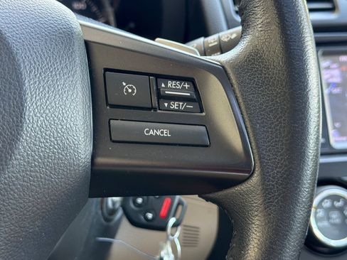 Used 2013 Subaru Crosstrek 2.0i Limited AWD/4WD image 29