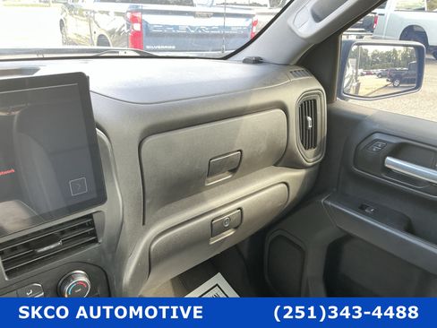 Used 2021 Chevrolet Silverado 1500 Custom RWD image 24