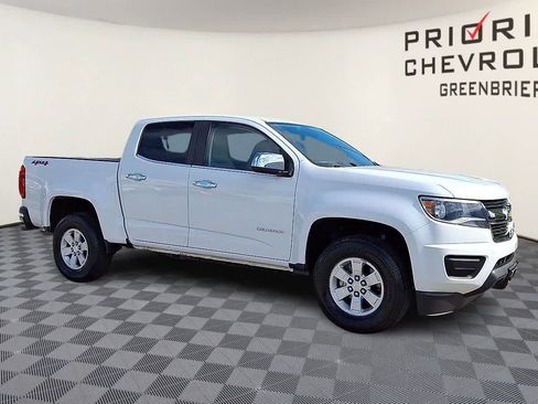Used 2020 Chevrolet Colorado W/T w/ WT Convenience Package AWD/4WD image 2