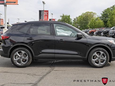 Used 2025 Ford Escape ST-Line FWD image 15