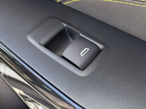 New 2026 Chevrolet Trax LT image 33