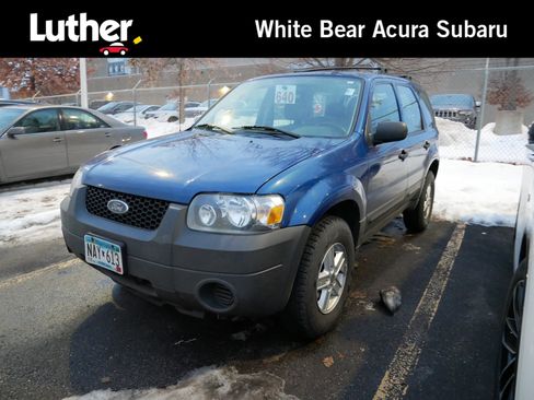 Used 2007 Ford Escape XLS image 1