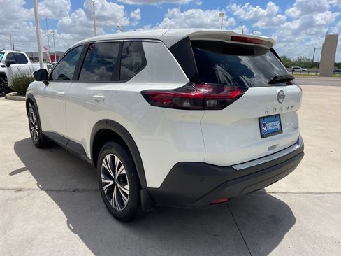 Certified 2023 Nissan Rogue SV FWD image 5