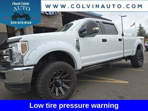 Used 2018 Ford F350 XLT AWD/4WD image 4